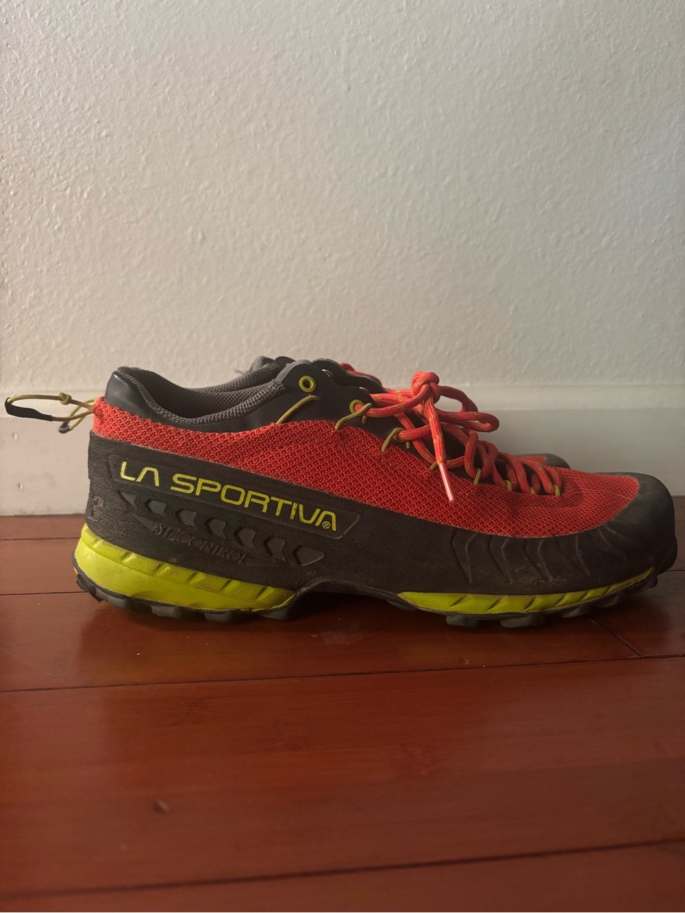 Men’s La Sportiva Hiking Shoes